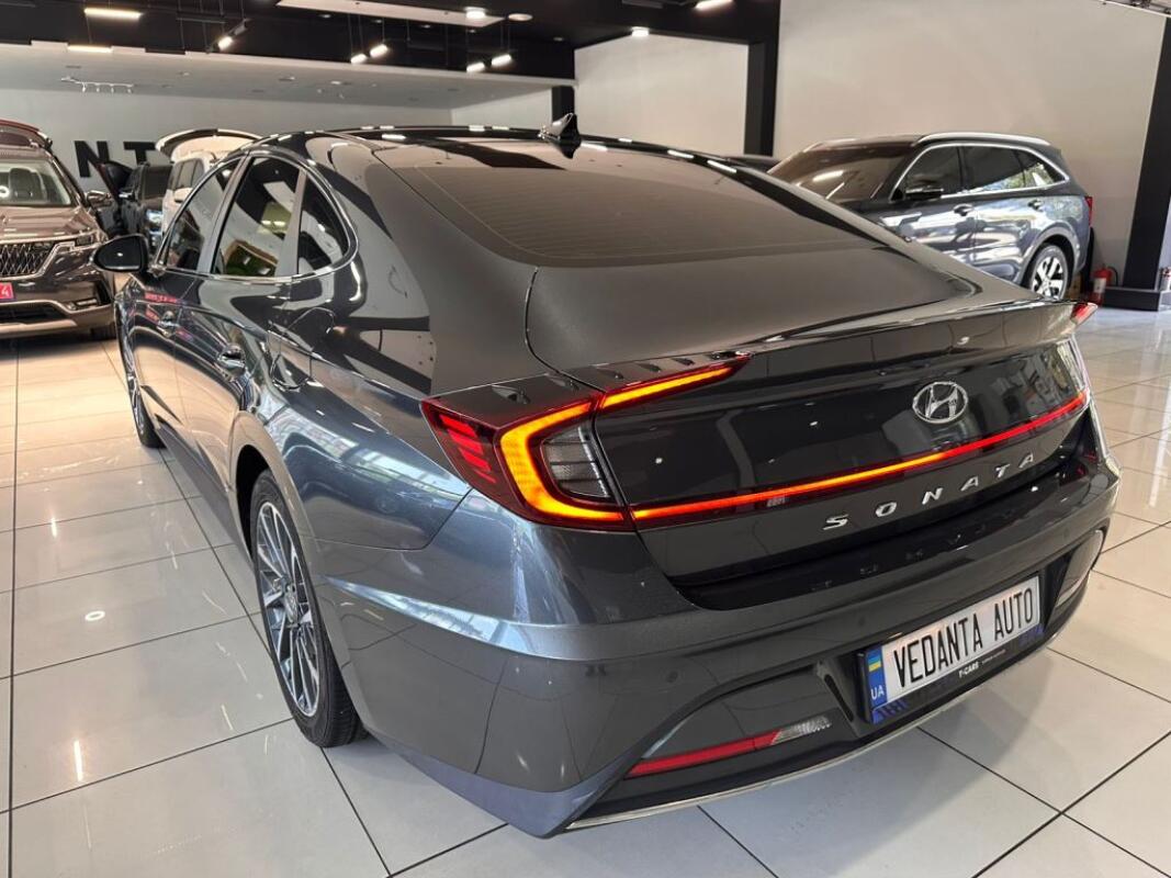 Hyundai Sonata (2020)