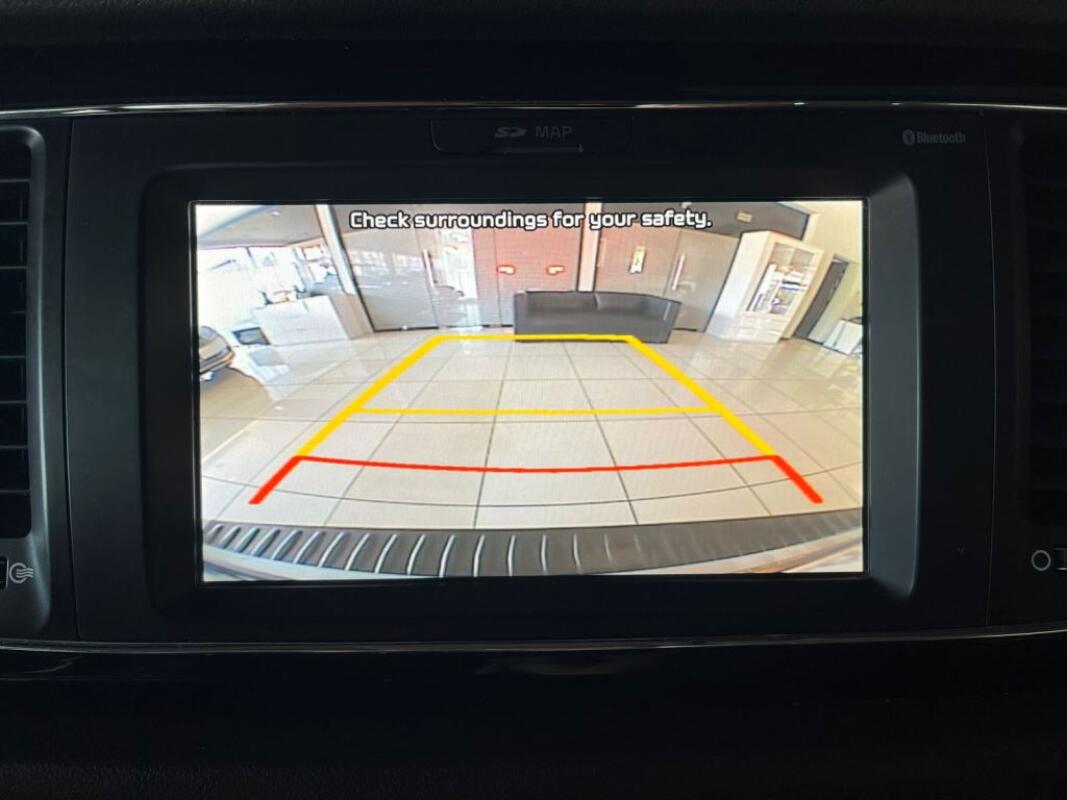 Kia Carnival (2016)