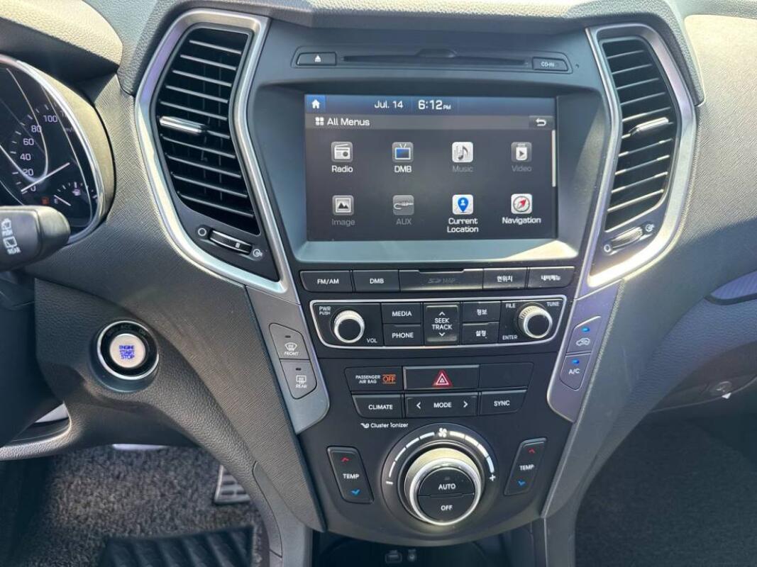 Hyundai SantaFe (2017)