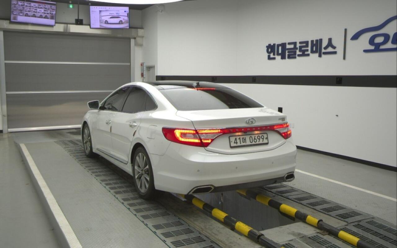 Hyundai Grandeur (2015)
