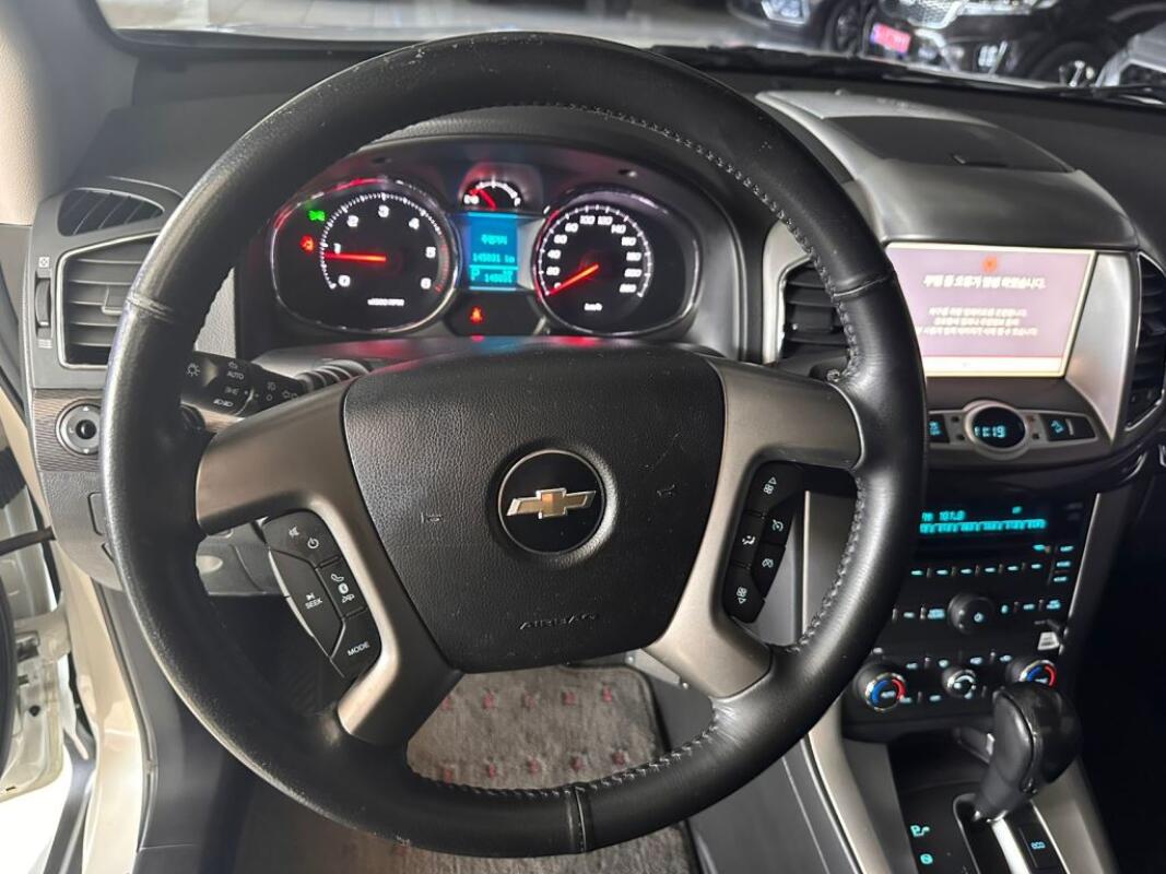 Chevrolet	Captiva (2015)