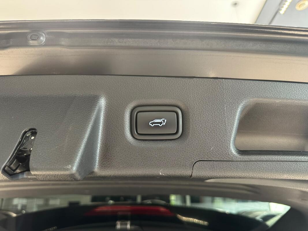 Hyundai SantaFe (2020)