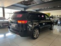 Kia Carnival (2017)