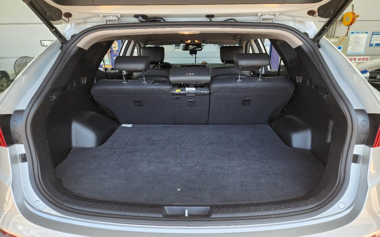 Hyundai Santa Fe (2017)