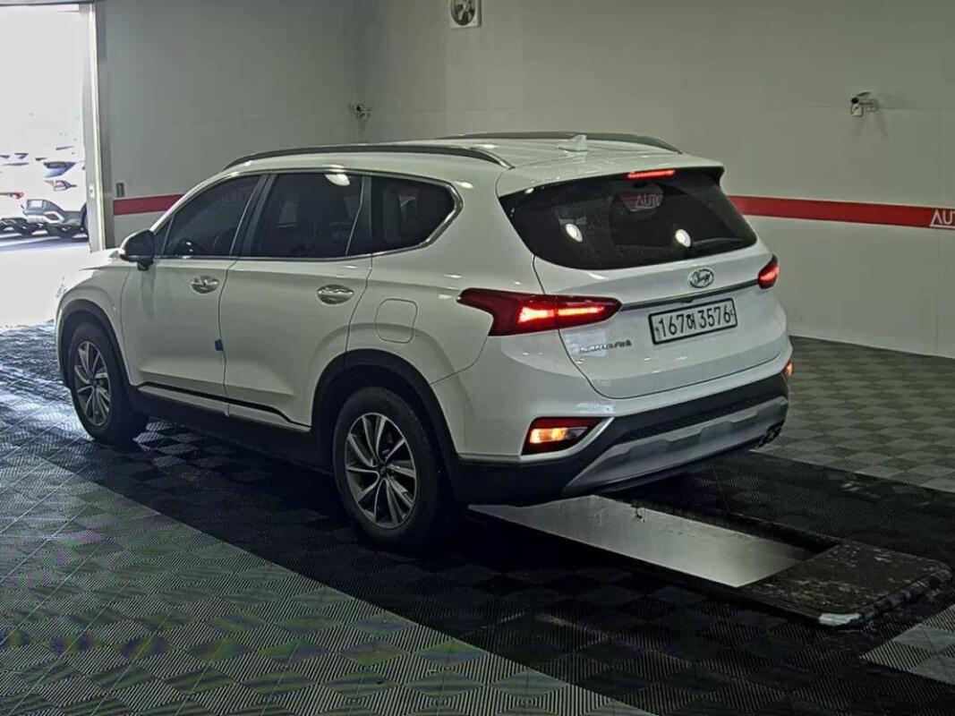 Hyundai SantaFe (2019)