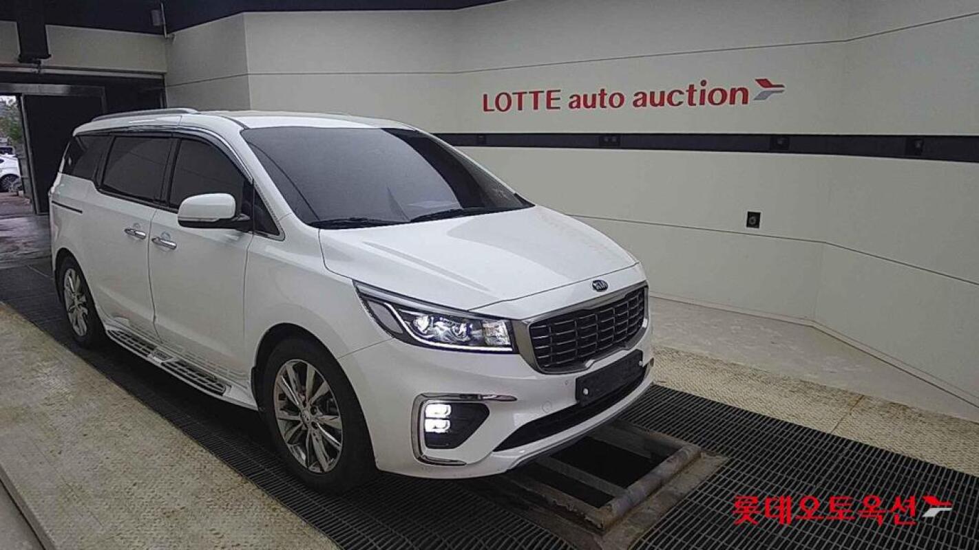 Kia Carnival (2019)
