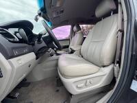Kia Carnival (2016)