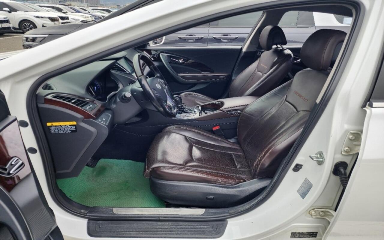 Hyundai Grandeur (2014)