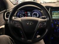 Hyundai SantaFe (2016) Hyundai SantaFe (2016)