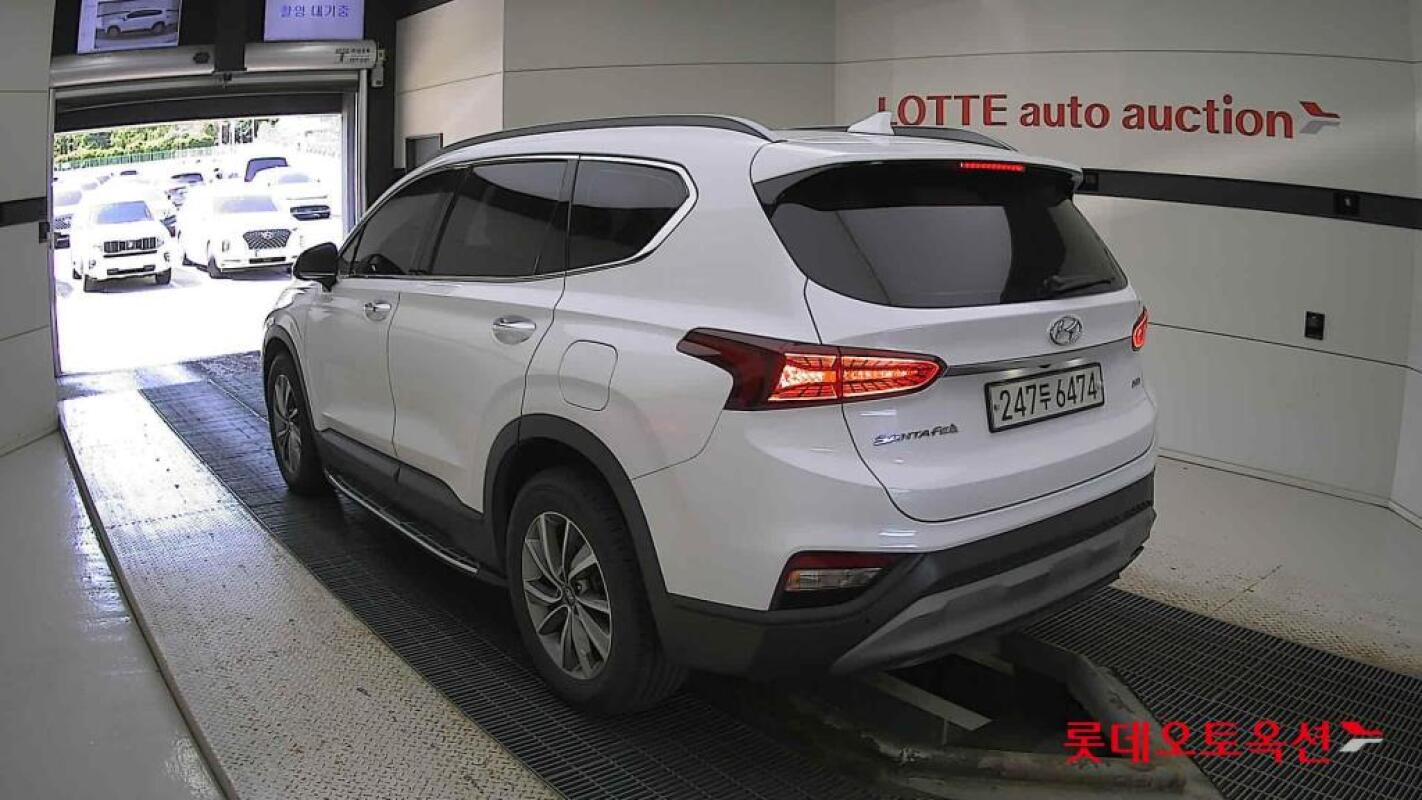 Hyundai SantaFe (2019)