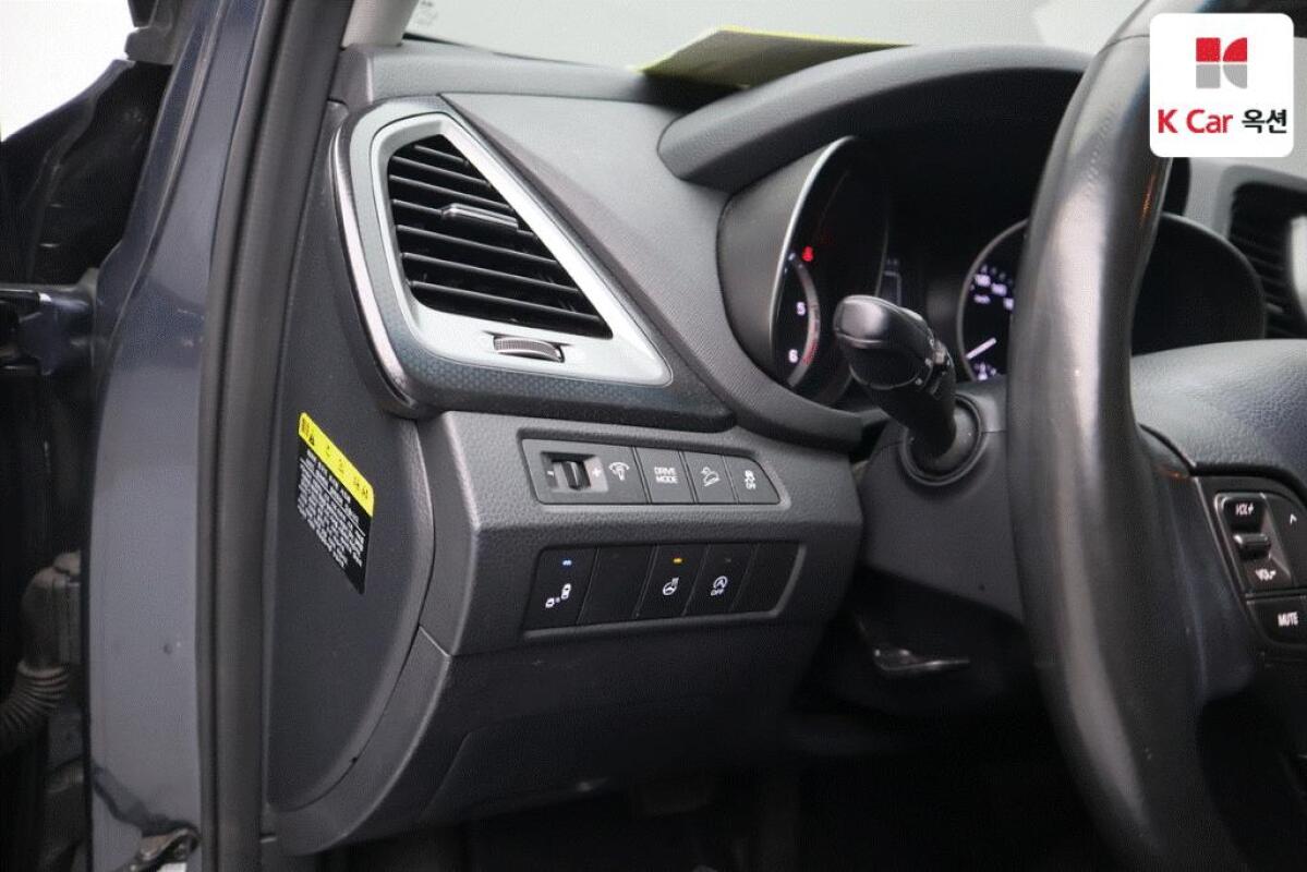 Hyundai SantaFe (2017)