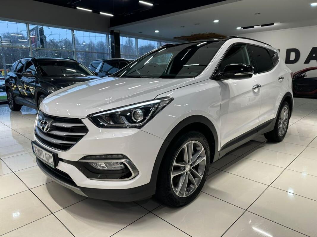 Hyundai SantaFe (2016)