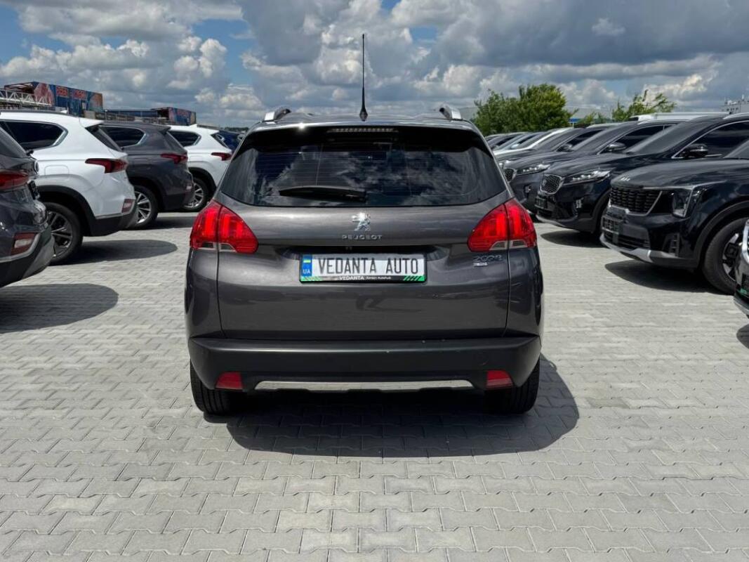 Peugeot 2008 (2015)