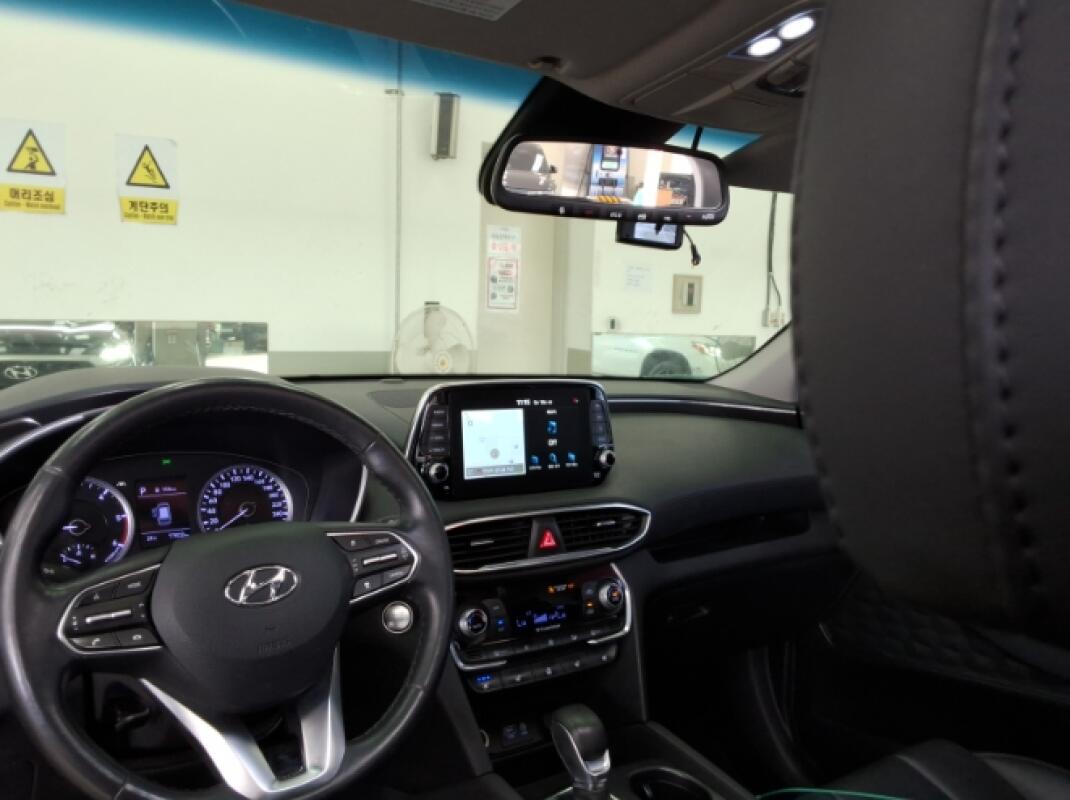 Hyundai SantaFe (2018)