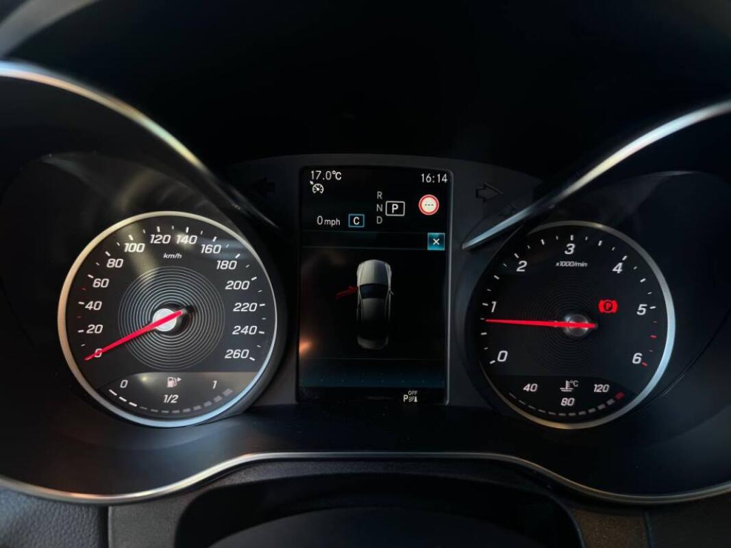 Mercedes C220 (2018)