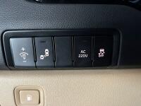 Kia Carnival (2017)