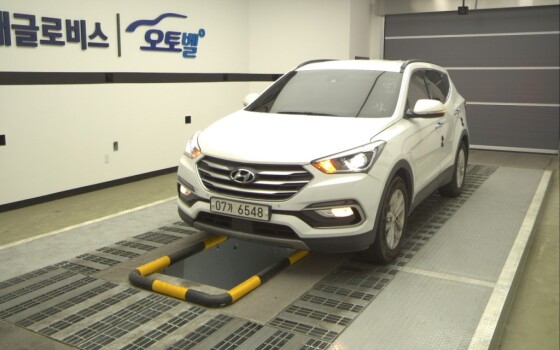 Hyundai SantaFe (2017)