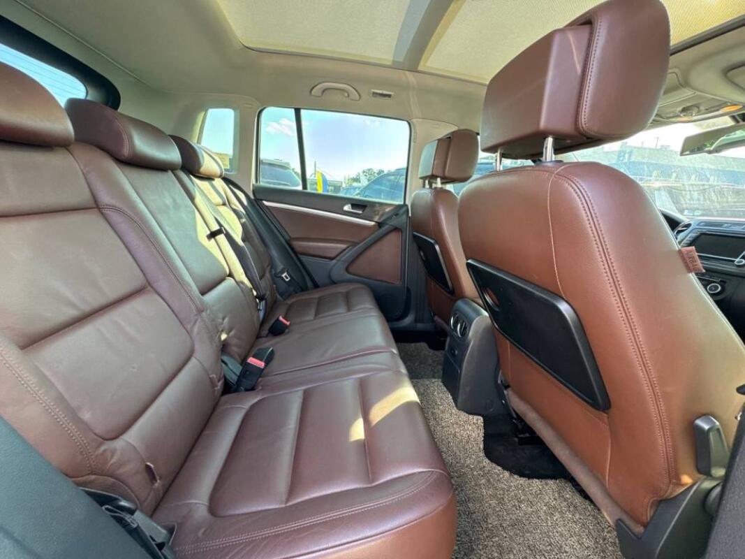 Volkswagen Tiguan (2014)