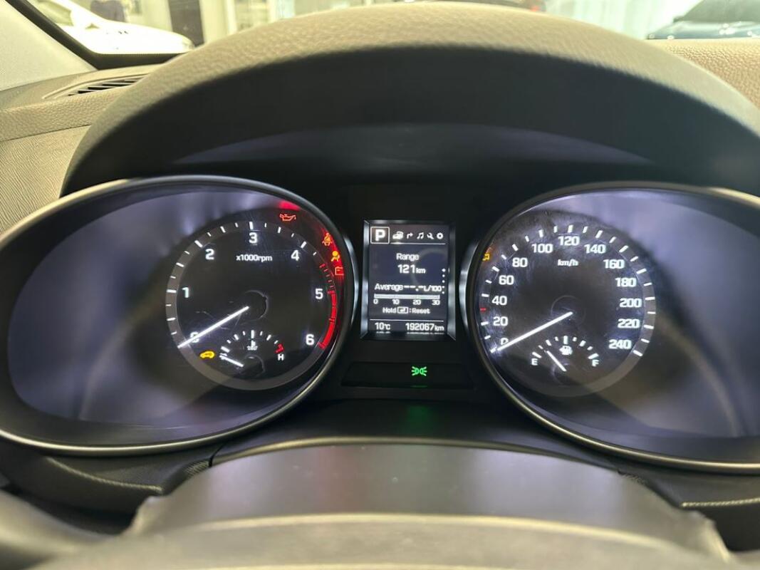 Hyundai SantaFe (2017)