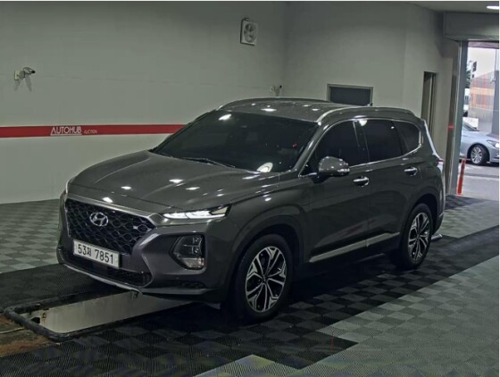 Hyundai SantaFe (2018)