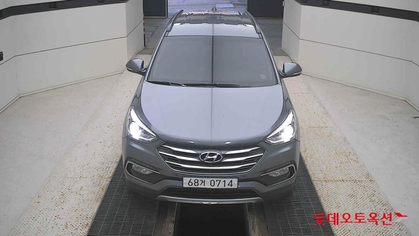 Hyundai SantaFe (2015)