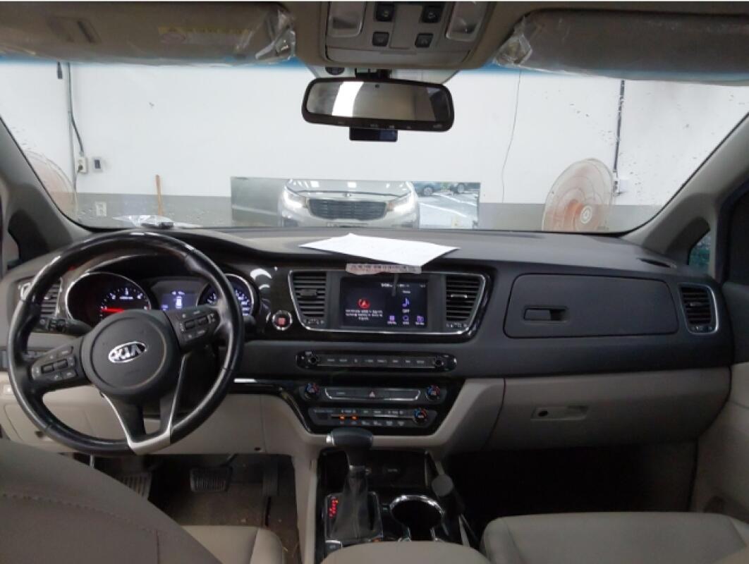 Kia Carnival (2019)