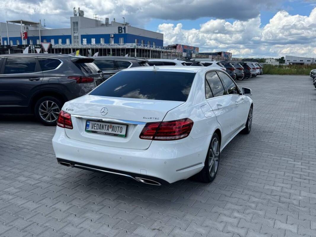 Mercedes E250 (2016)