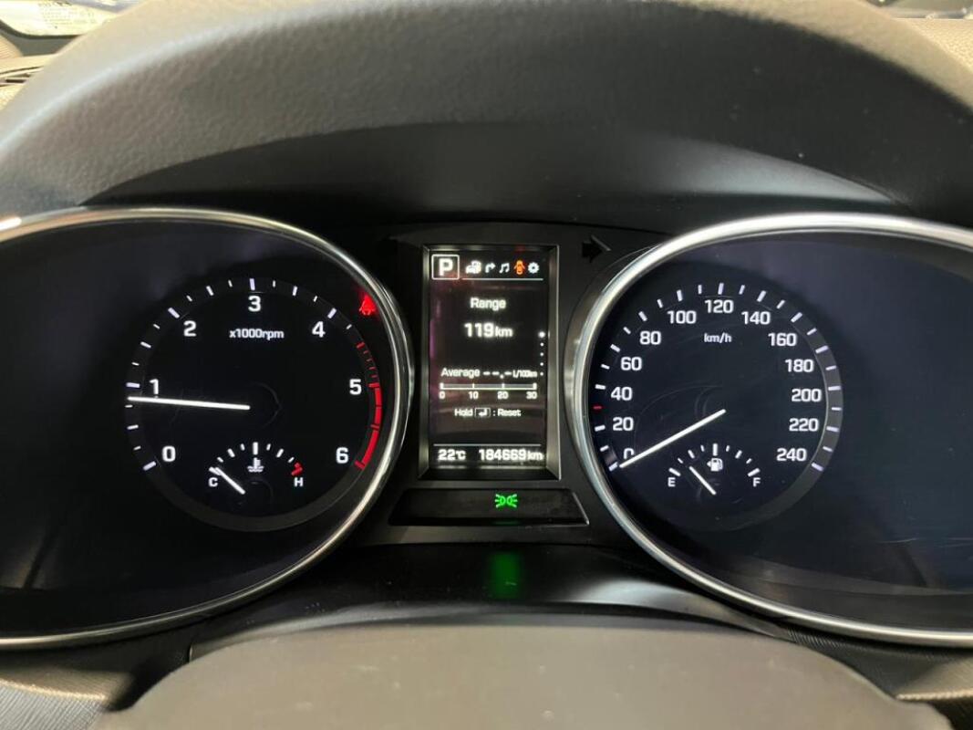 Hyundai SantaFe (2015)