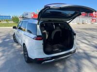 Kia Carnival (2023)