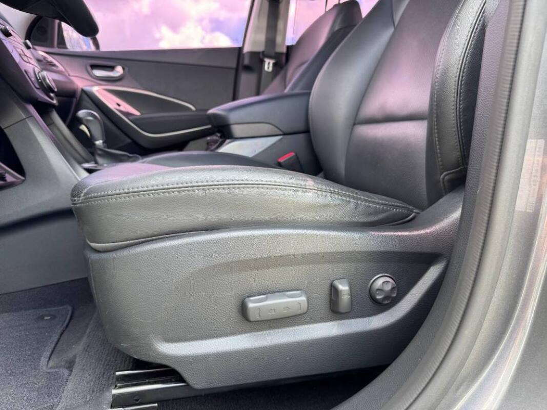 Hyundai SantaFe (2015)