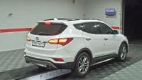Hyundai SantaFe (2016)