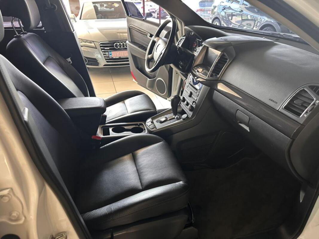 Chevrolet	Captiva (2015)