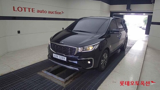 Kia Carnival (2019)