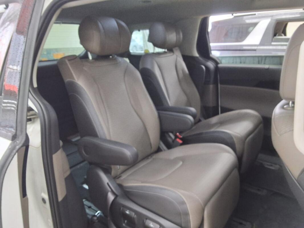 Kia Carnival (2024)