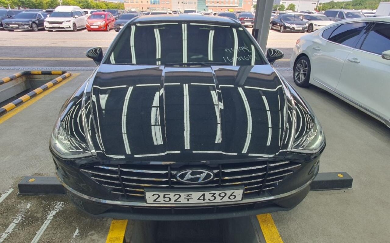 Hyundai Sonata (2021)