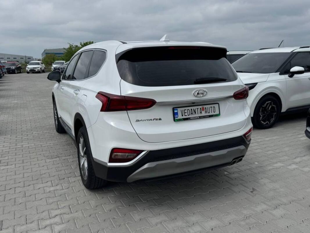Hyundai SantaFe (2019)