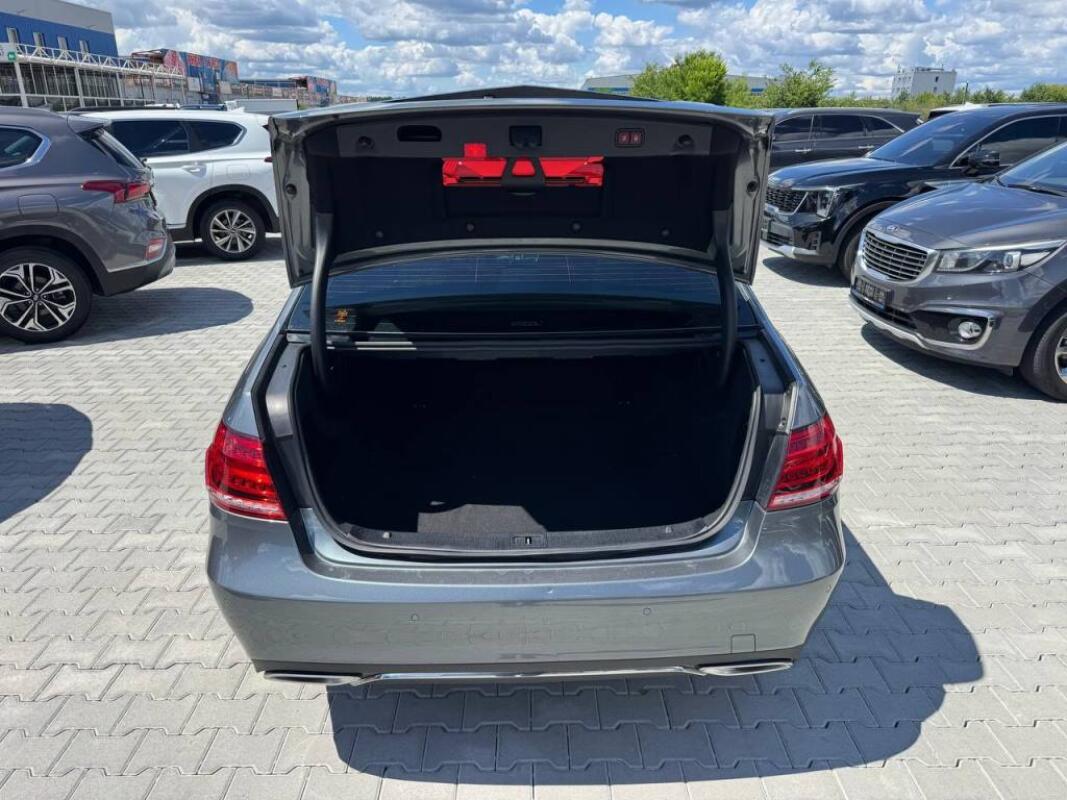 Mercedes E250 (2015)