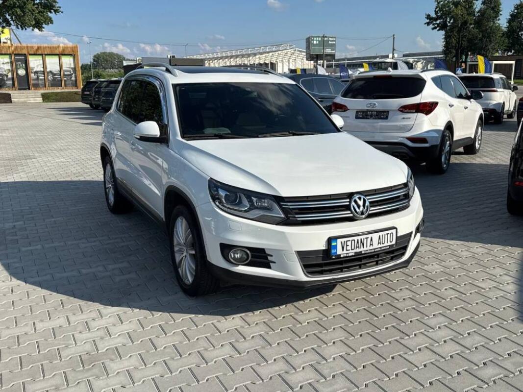 Volkswagen Tiguan (2014)