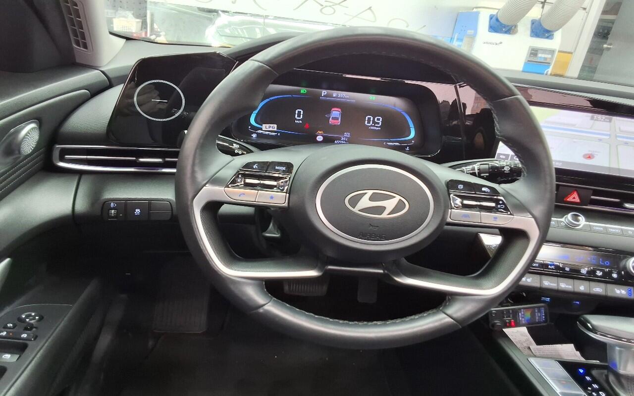 Hyundai Avante (2024)