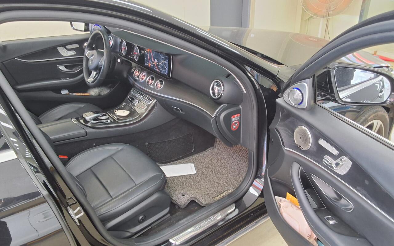 Mercedes E220d (2017)