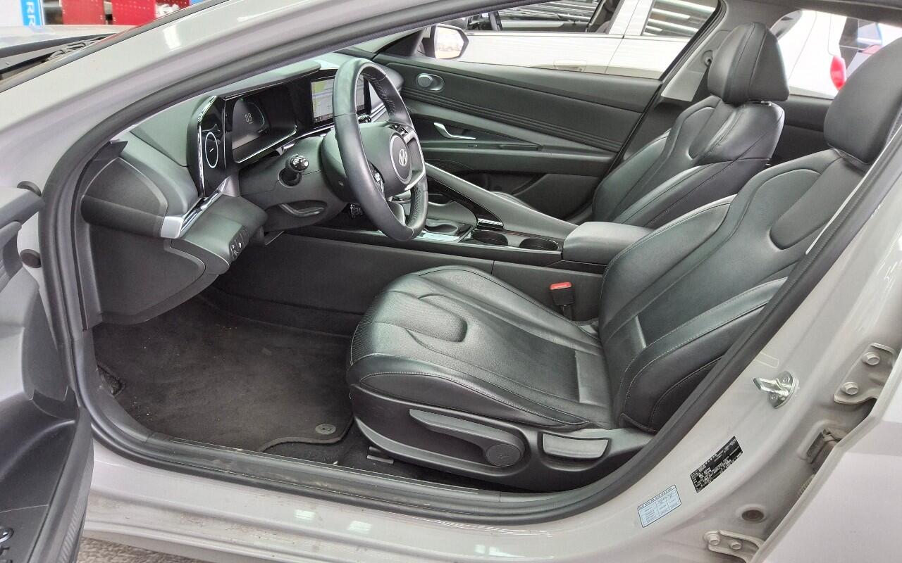 Hyundai Avante (2024)