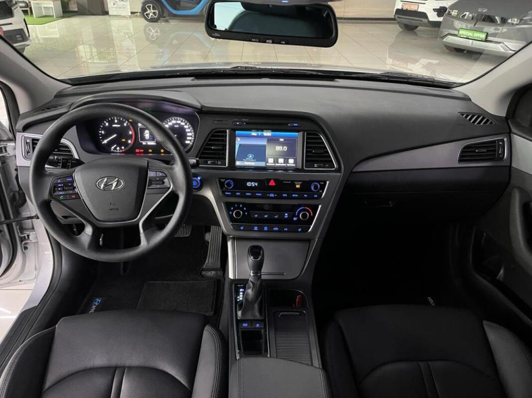 Hyundai Sonata (2016)