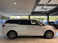 Kia Carnival (2020) Kia Carnival (2020)