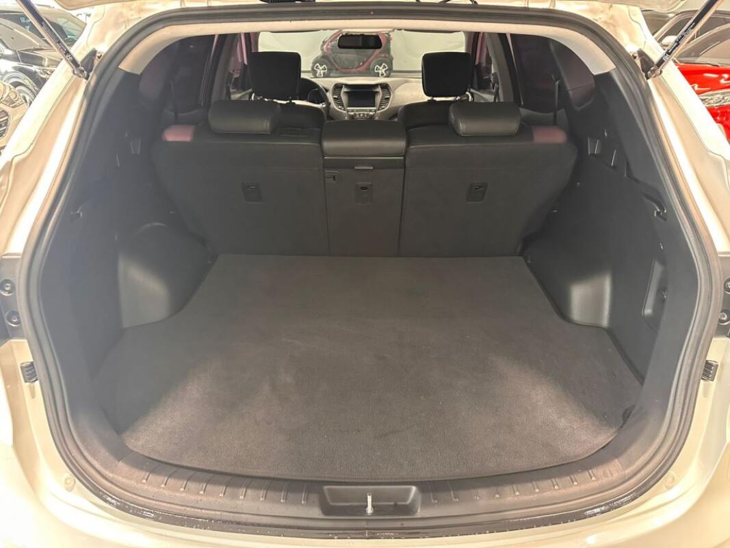 Hyundai SantaFe (2015)