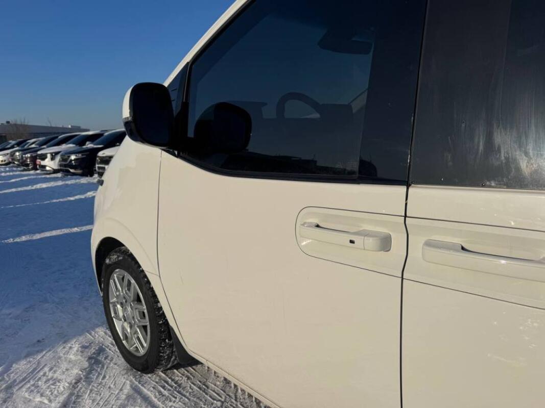 Hyundai Staria (2024)