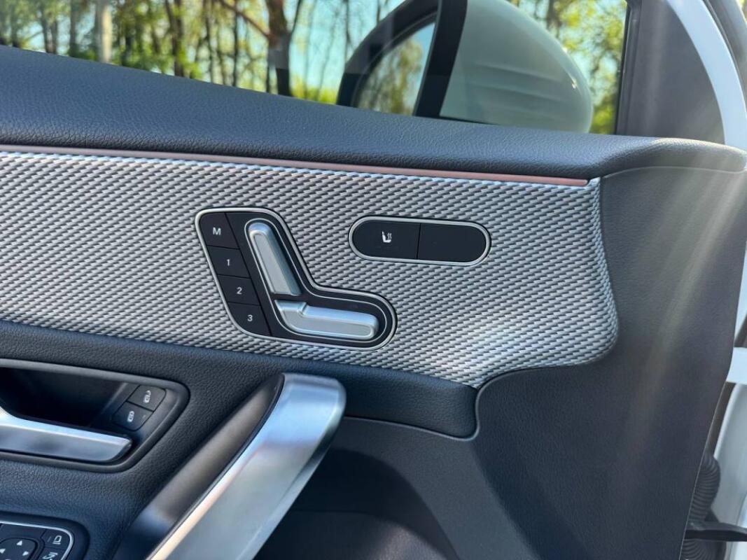 Mercedes A220 (2020)