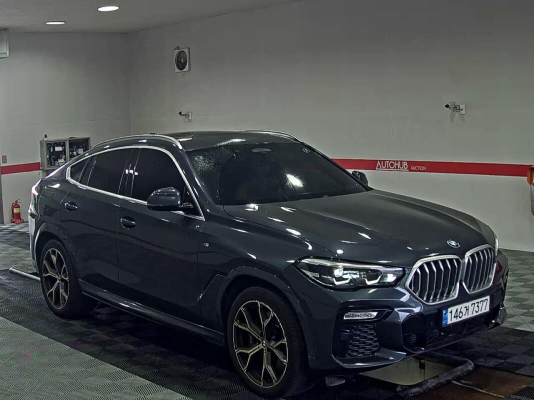 BMW X6 (2020)