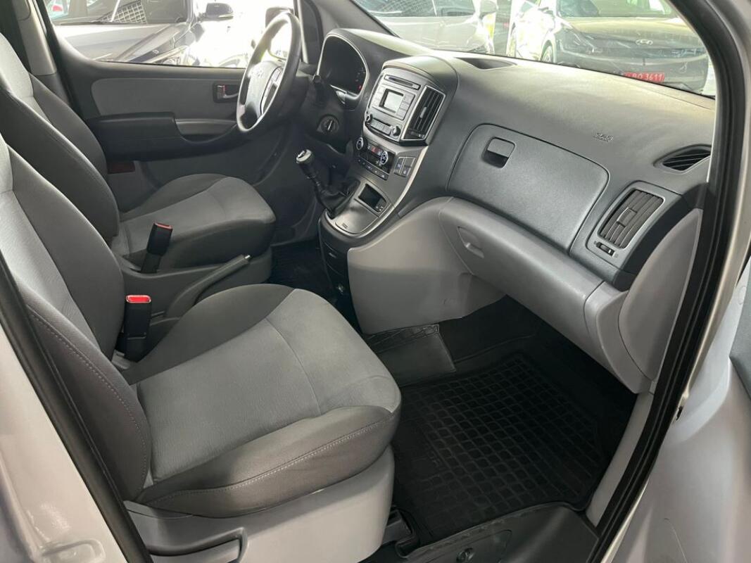 Hyundai H-1 (2016)