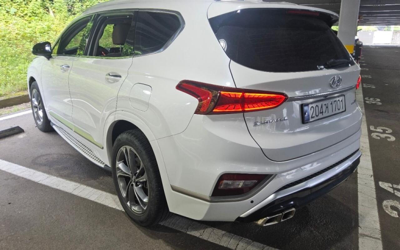 Hyundai SantaFe (2018)