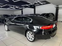 Jaguar XE (2016)